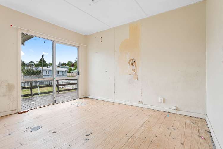 32 Clyde Street Tokoroa_8