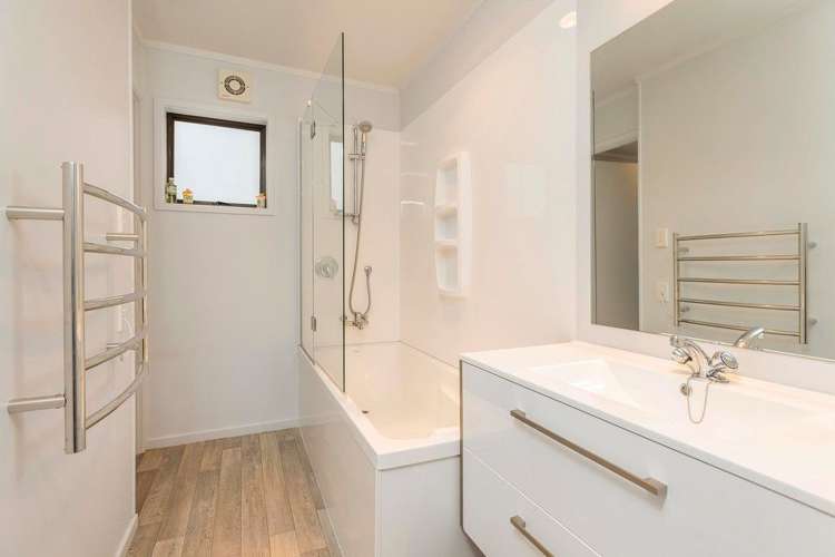 17 Impala Place Hillsborough_11