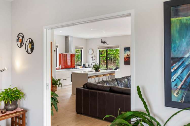 96 Solan Drive Waimauku_3