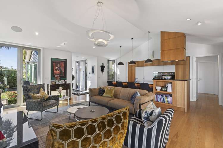 5 Tupuhi Place Highlands Park_22