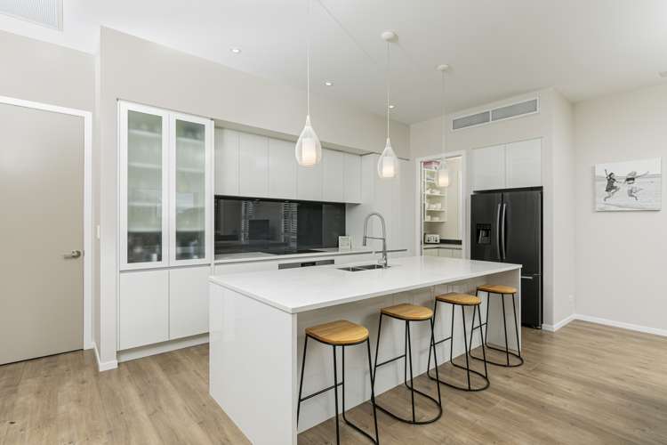 80 Riverhead Point Drive Riverhead_6