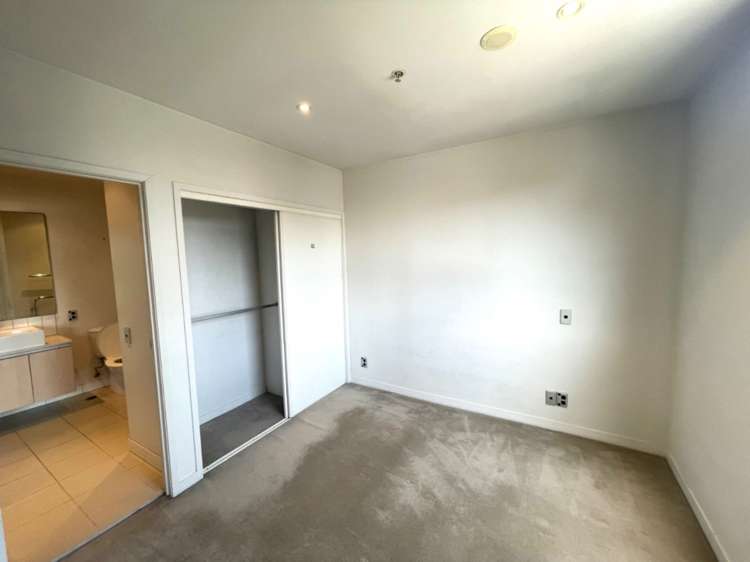 516/77 Halsey Street 10015_5