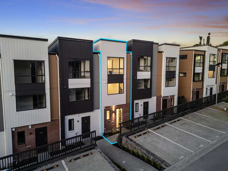 17,19,21 Don Oliver Lane Glen Eden_13