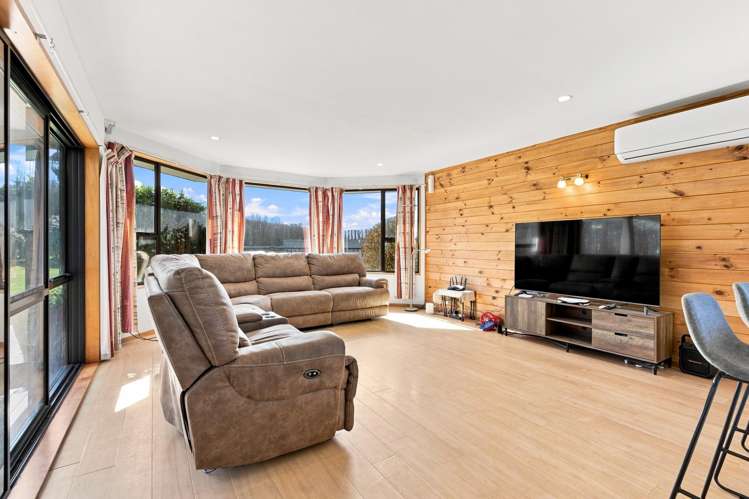 22 Madeleys Road_4