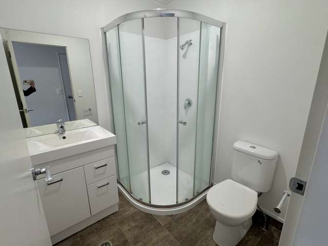5a/81 RM 2 Normandy Avenue Melville_3