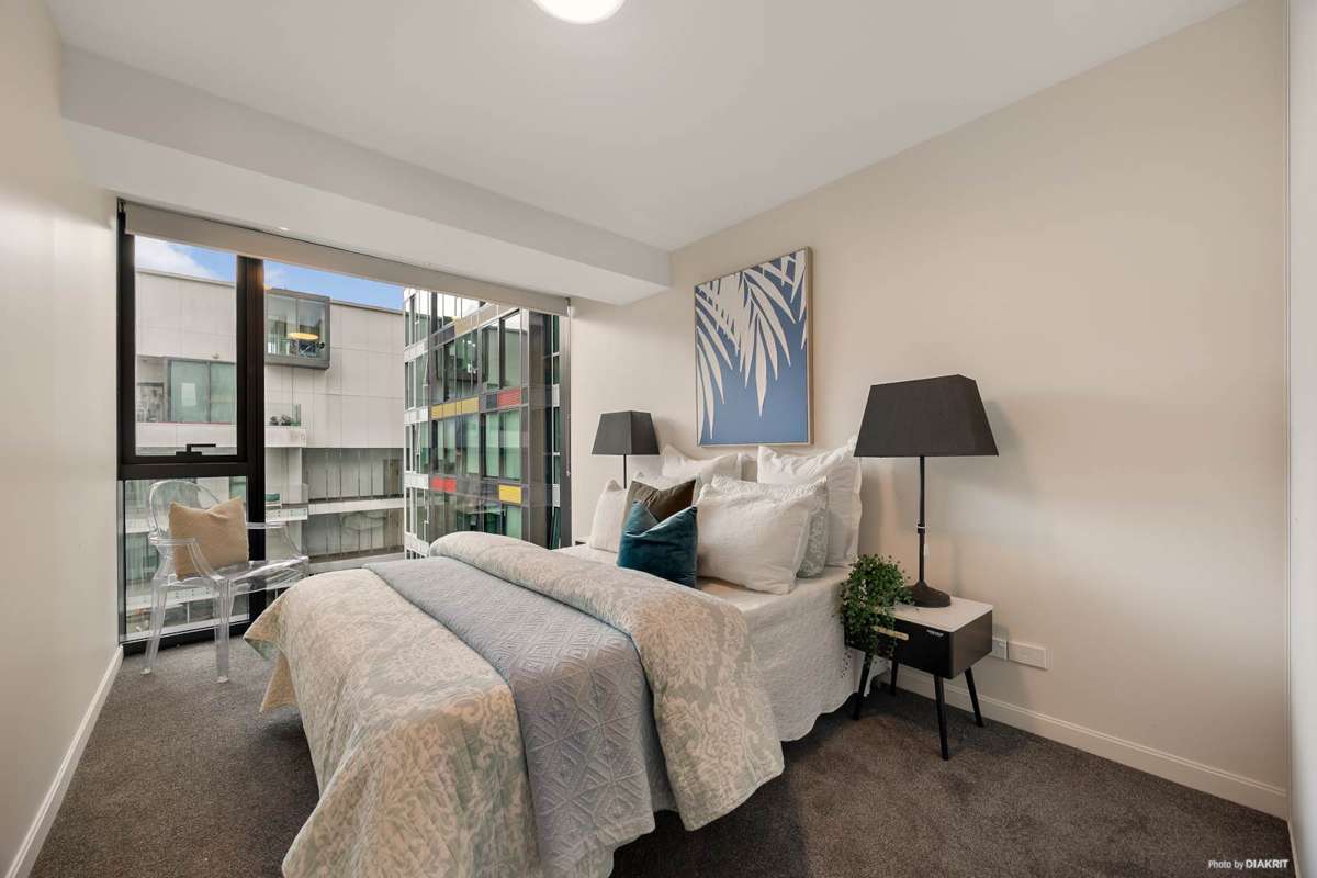 916/135 Hobson Street_2