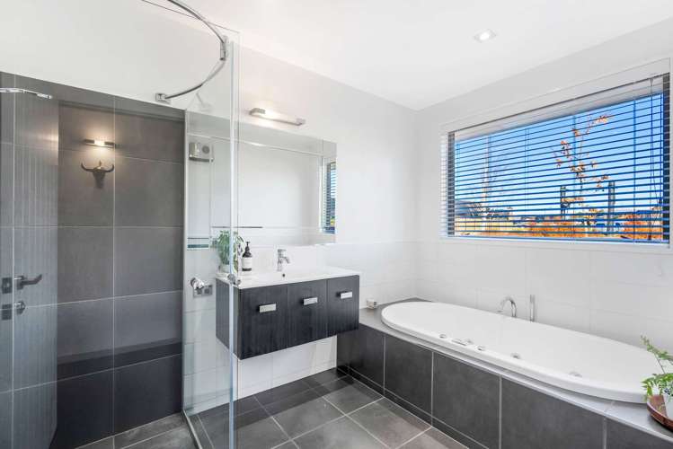 5 Ash Lane Cromwell_16