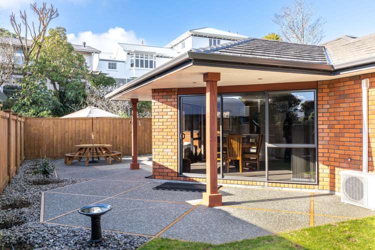 58e Gilbert Street New Plymouth Central_7