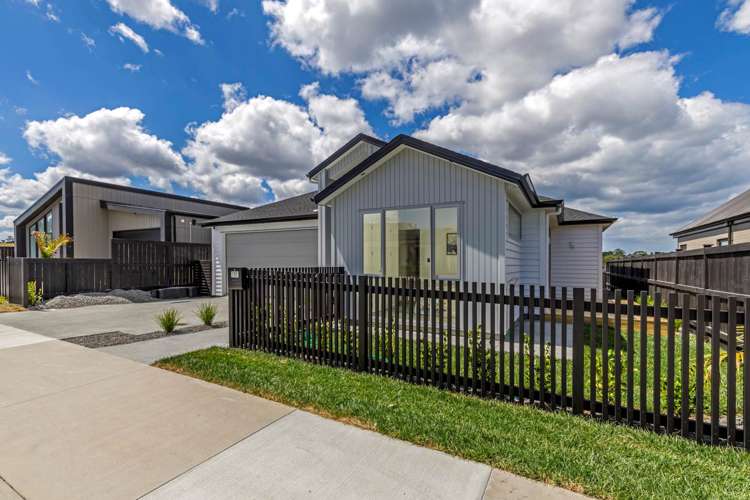 102 Waiwai Drive Wainui_4