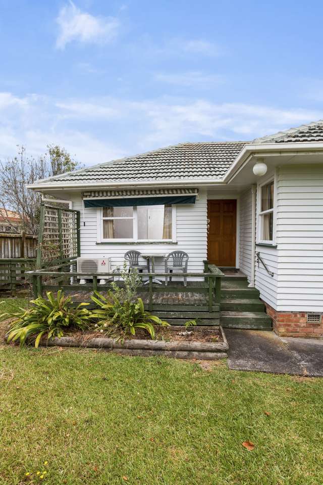 112 Flanshaw Road Te Atatu South_2