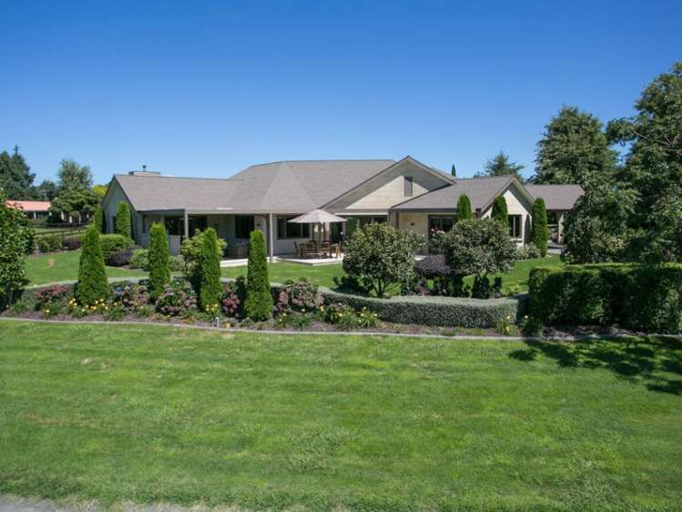 73 Cowley Drive Leamington_21