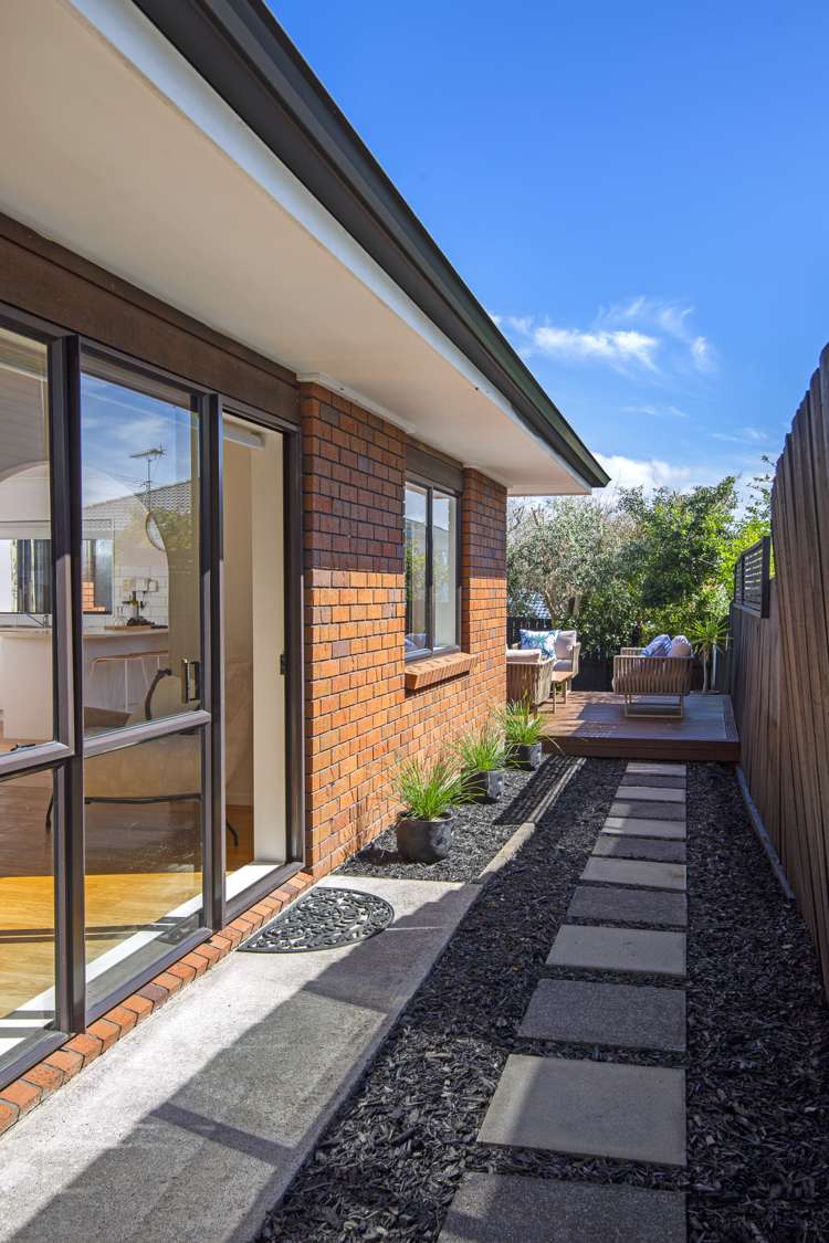 1/25 Nicholas Road Somerville_21