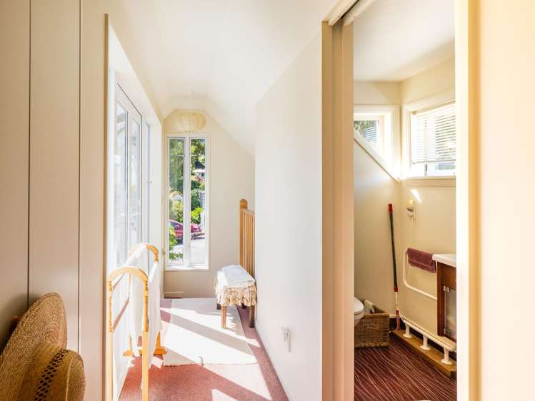 4 Watson Street Akaroa_37