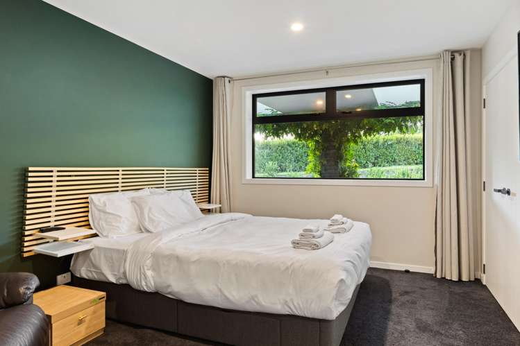 74 Scarlys Way Okitu_13