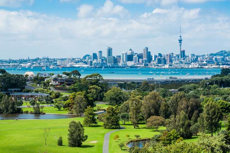 38 Howard Road Northcote_3