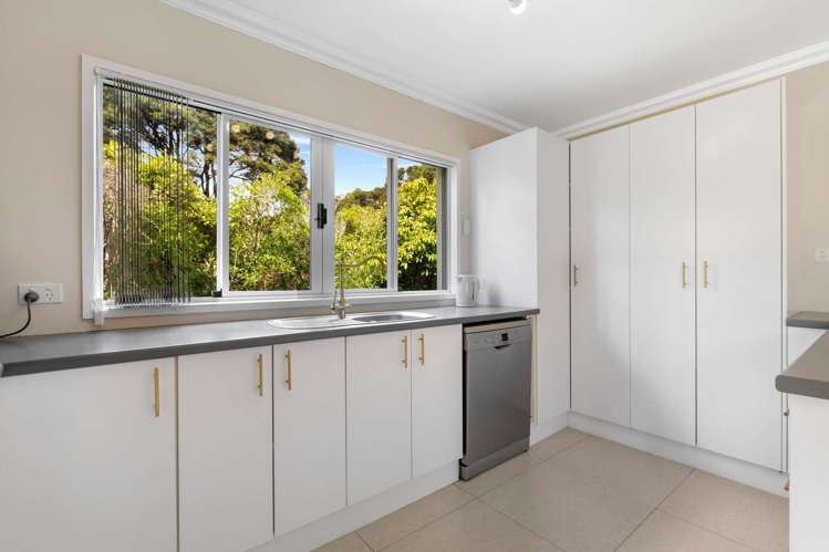 3 Laingrange Place Laingholm_24