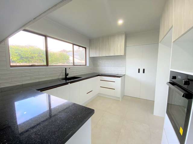 2/8 Ngaire Avenue Epsom_2