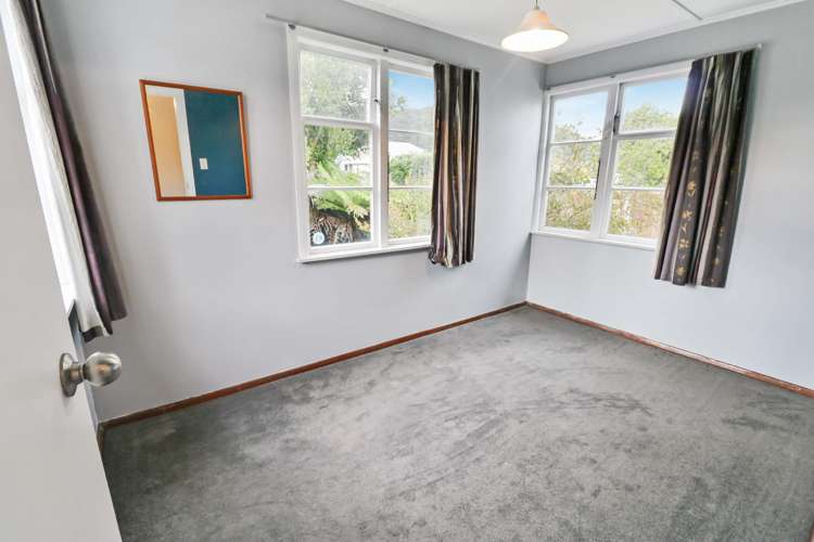 1285 High Street Taita_6