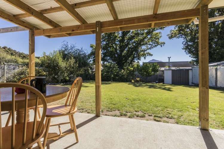 10 Hunt Place Albert Town_15