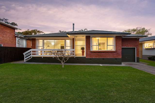 4 Waterlea Avenue Mangere Bridge_1