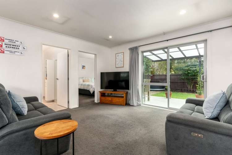 1 Ohau Drive Islington_8