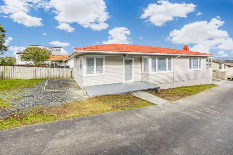 235 Blockhouse Bay Road_2