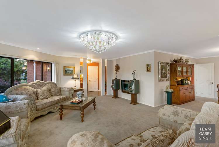 26 Castlehill Court Wattle Downs_3