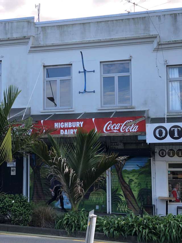 PRIME CORNER RETAIL