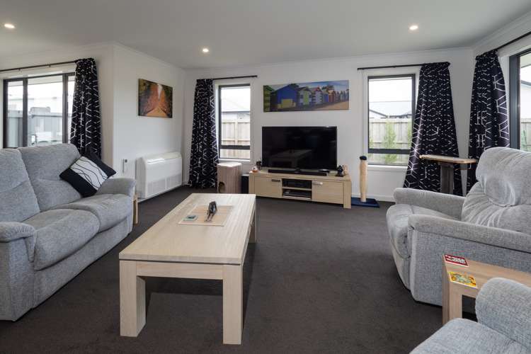 41 Redhaven Rise Netherby_7