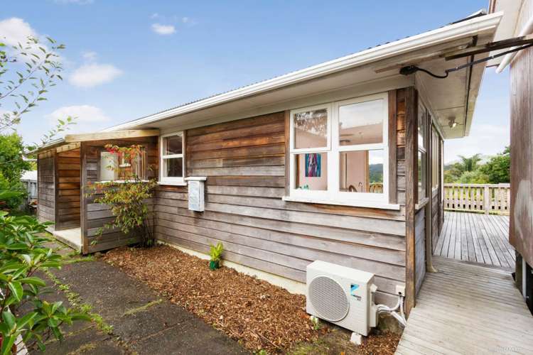 156a Glengarry Road Glen Eden_2