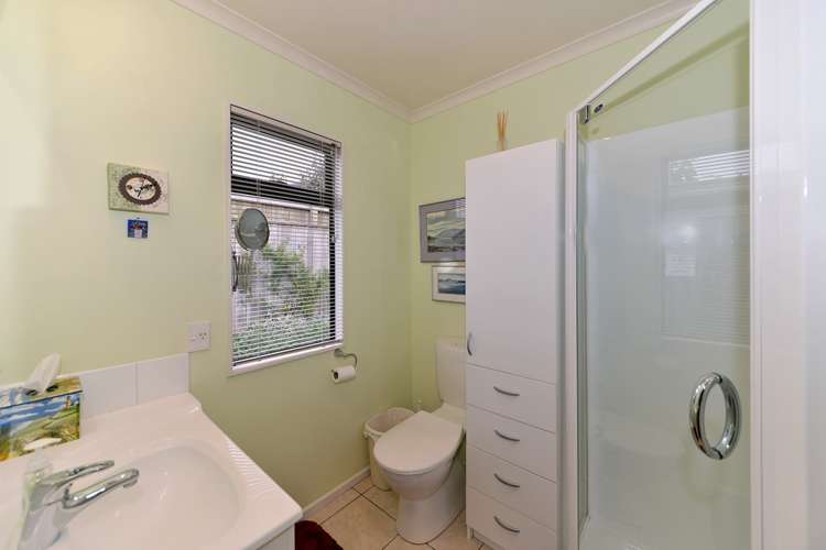 13 Antoine Grove Richmond_21