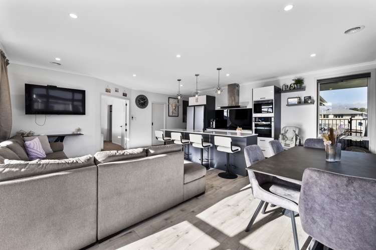 23 Estate Grove Inglewood_5