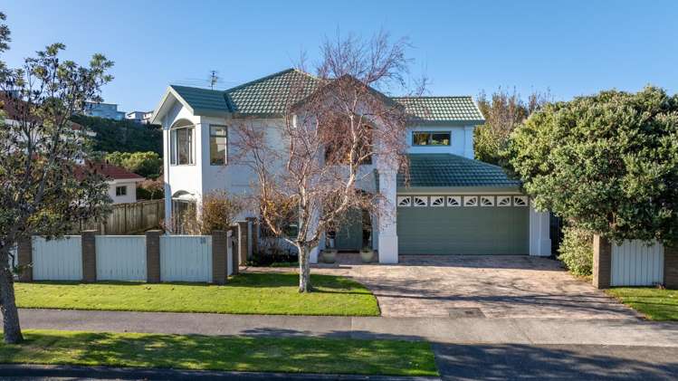 18 Amesbury Drive_0