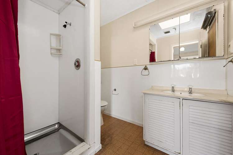 111 Albert Street Hamilton East_14