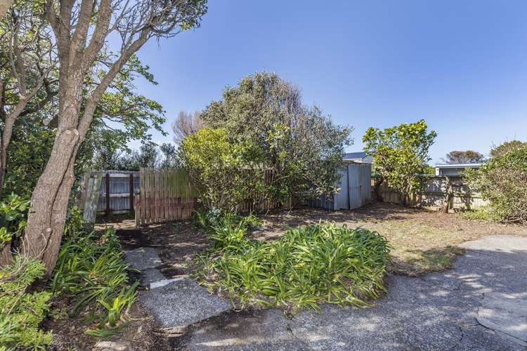 11 Lonsdale Crescent Rongotai_6