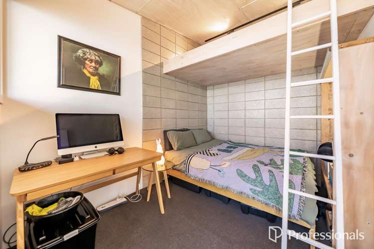 616B Marine Drive Days Bay, Eastbourne_11