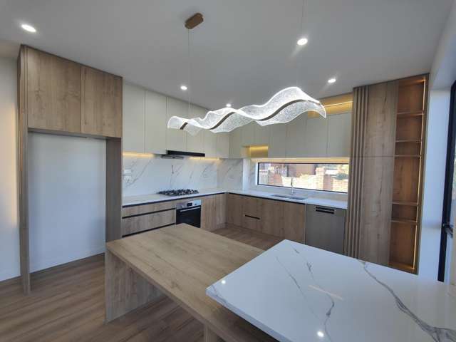 8B Crescent Hill 10690_2