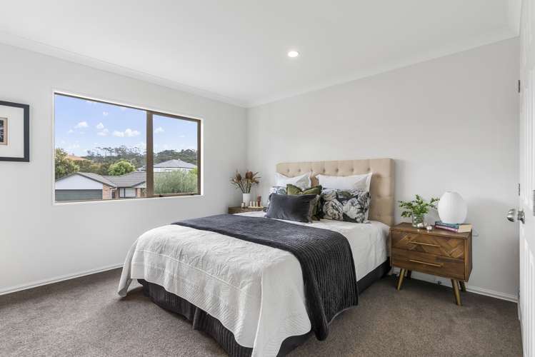 24 George Deane Place Greenhithe_13