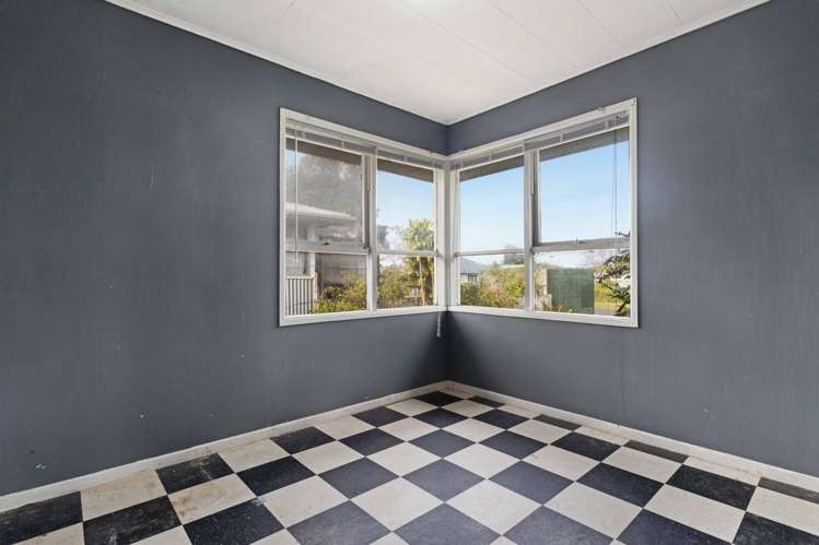 32 Ashgrove Road Mangere_6