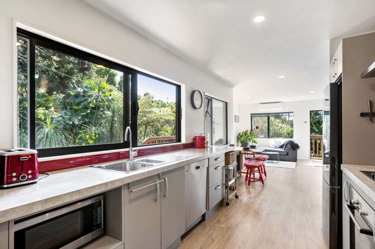115e Woodglen Road Glen Eden_6