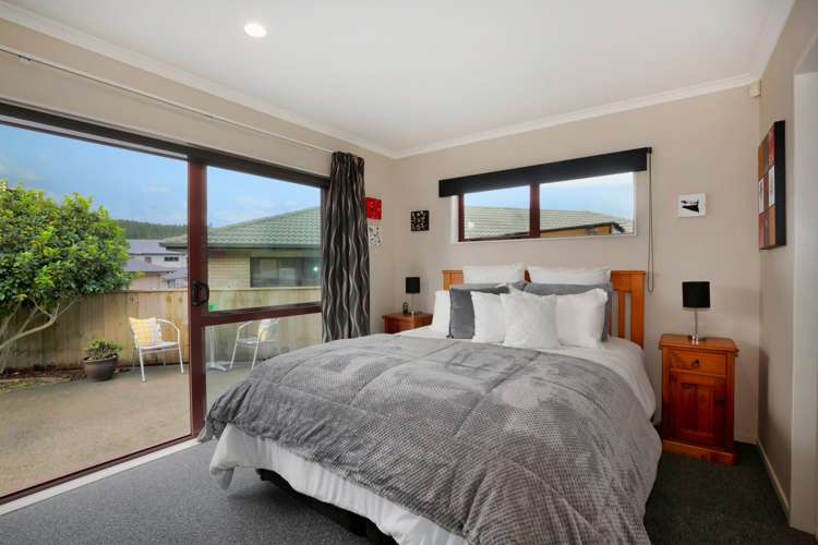 1 Percy Kinsman Crescent Riverstone Terraces_5