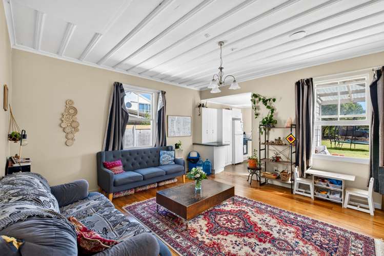 13-14 Meeanee Quay Westshore_18