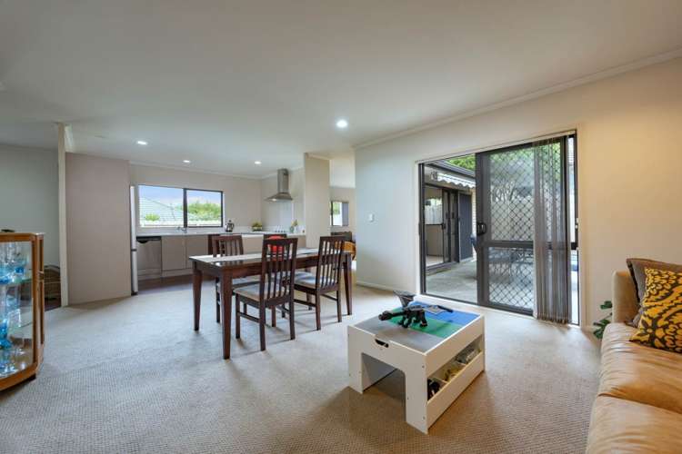 40 Lake Panorama Drive Henderson_5