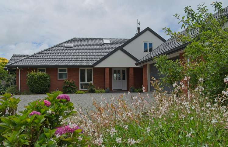 244 Greenpark Road_5