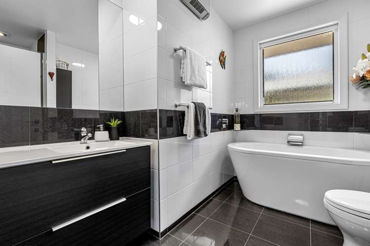 20 Ranui Street Matua_17