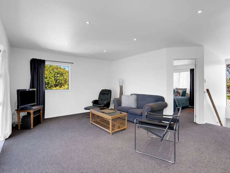 6 Mara Kai Lane Raglan_24