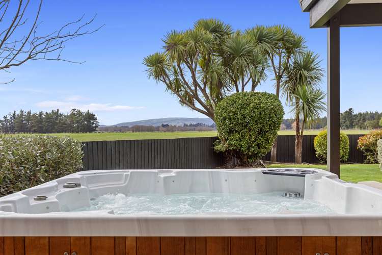 30 Smarts Drive Leithfield_2