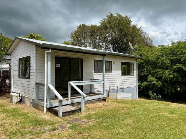 Private One-Bedroom Gem – Quiet and Sunny $360 per Week
