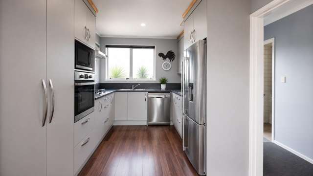 1 George Clay Place Huntly_4