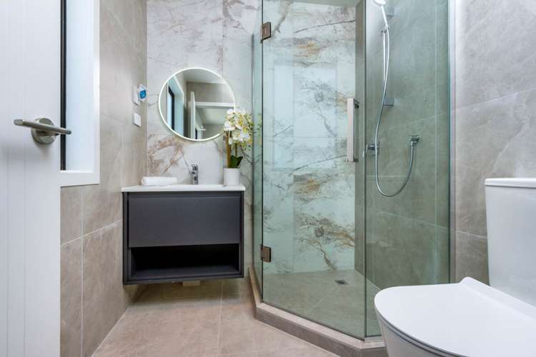 591b East Coast Road Browns Bay_19